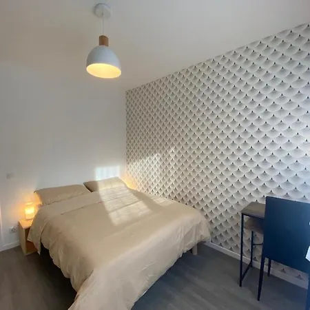 Apartment Sleep In *